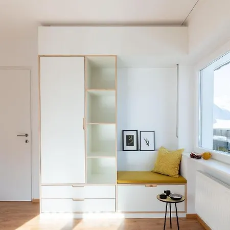 Hus - Nr. 2 *