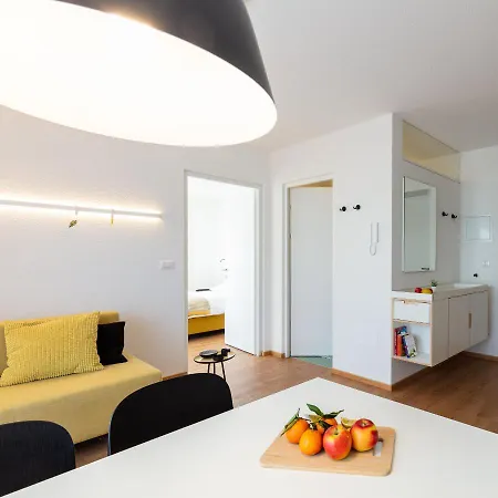 Hus - Nr. 2 *